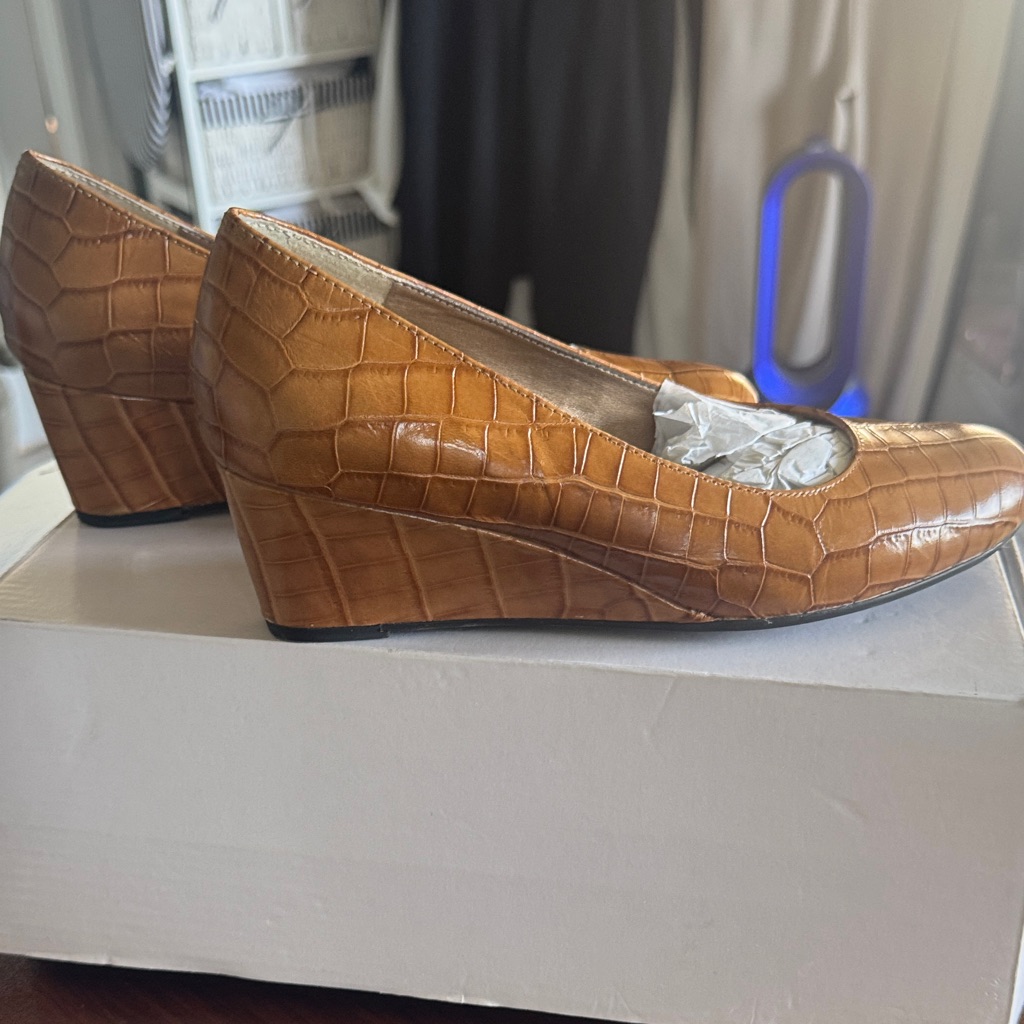 Chicos Brown Crocodile Pattern Wedges